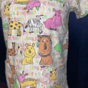 Scrub top